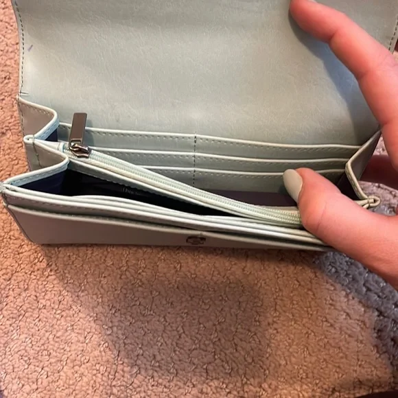 MATT&NAT Wallet - Picture 4 of 4